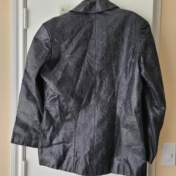 Womens Alder Leather Jacket - Picture 2 of 4
